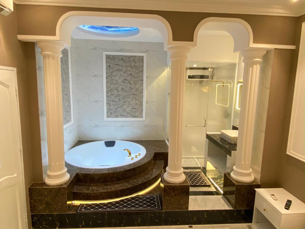 Phuoc Hung 1 Hotel Vĩnh Long Eksteriør billede